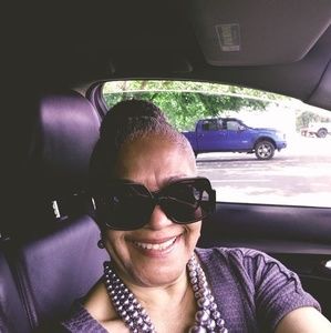 Meet your Posher, Vicky